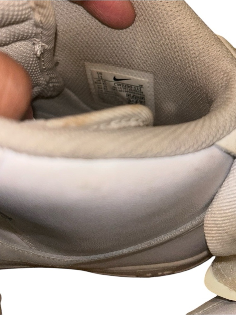 Nike Air Force 1 '07 High white size 11 - Picture 3 of 5